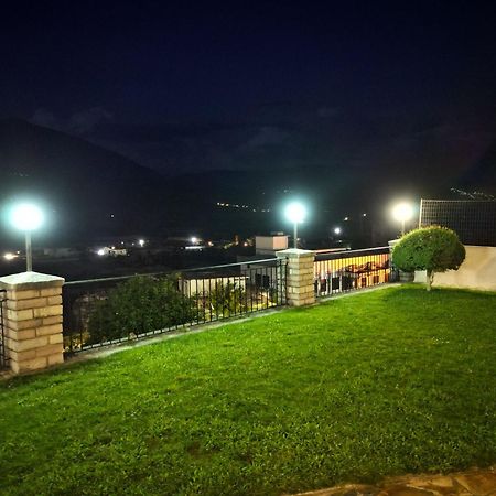 Shena Guest House Gjirokastër 外观 照片