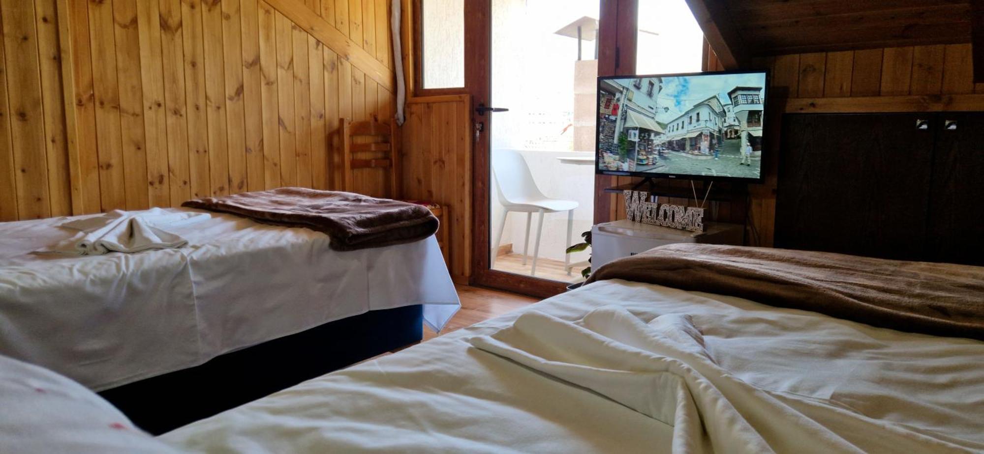 Shena Guest House Gjirokastër 外观 照片