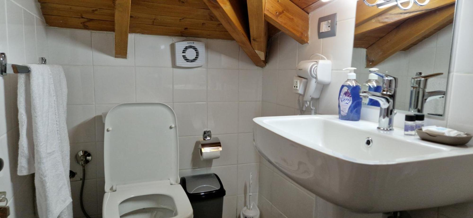 Shena Guest House Gjirokastër 外观 照片