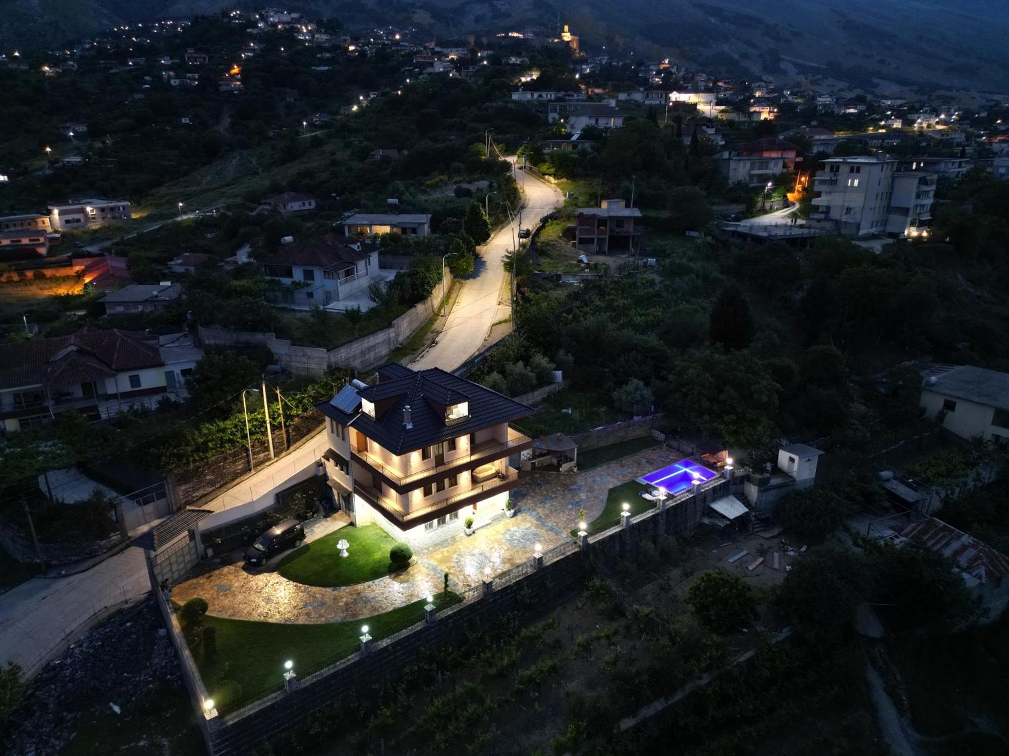 Shena Guest House Gjirokastër 外观 照片
